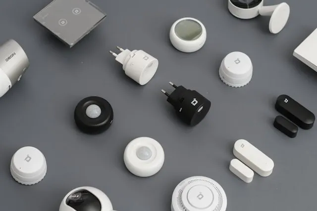 ahorro-energético ahorro energético hogar inteligente con termostato y enchufes domóticos